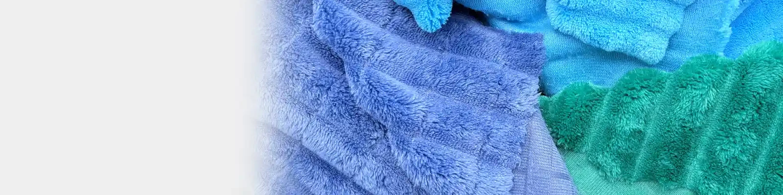 Jumbo cord 1 sided brushed  is soft, sturdy and stylish—its bold ribs add warmth and texture. Great for jackets, blankets, cushions, upholstery, bags and more.