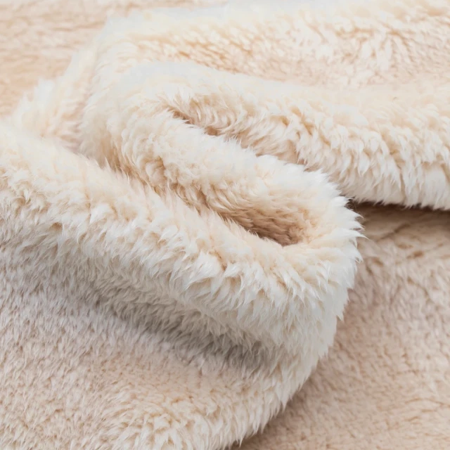 Poly Boa Fabric | T537