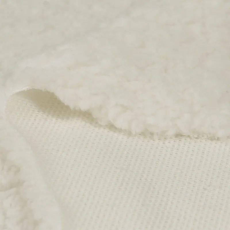 ผ้าขนแกะสีขาว T574J1228N65